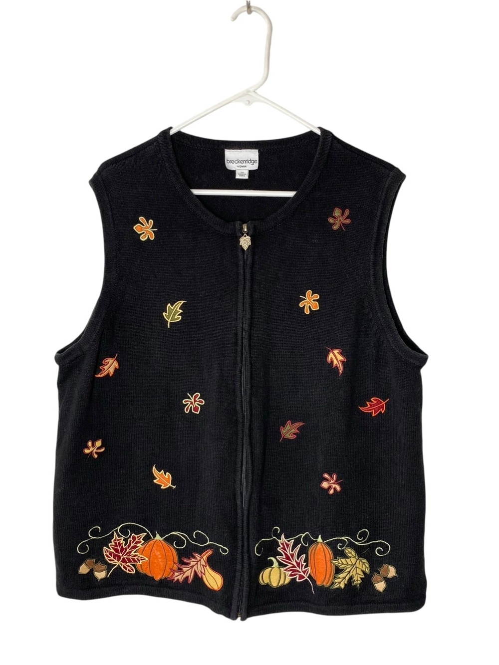 VINTAGE BRECKENRIDGE Embroidered Pumpkins & Leaves Sweater Vest